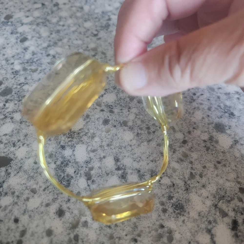 Jeweled bracelet